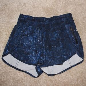 Tracker short IV 4”